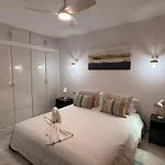 Good Vibes Siam View Апартаменти