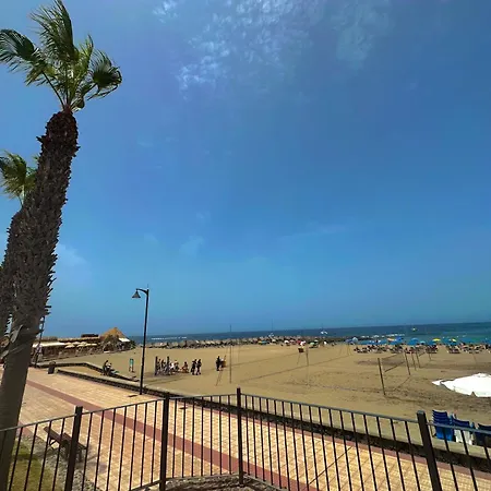 Апартаменти Good Vibes Siam View *