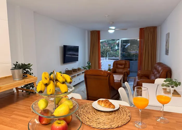 Good Vibes Siam View Апартаменти Адехе